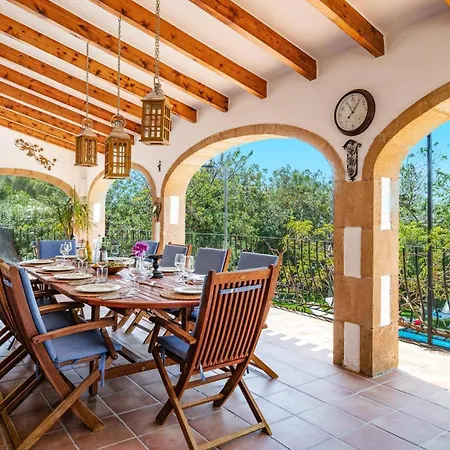 Jacqueline By * Montgo