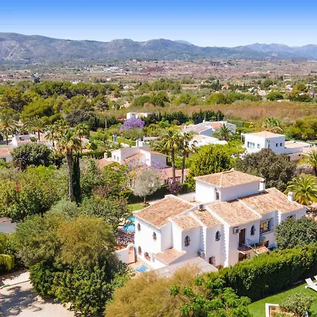 Villa Jacqueline By
